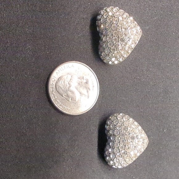 Carolee Vintage Pave Crystal Heart Clip-on Earrings - Picture 5 of 5